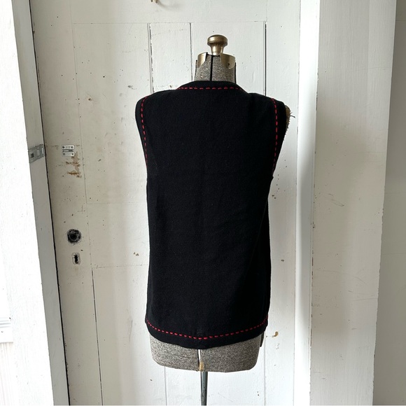 Blair Embroidered Red Cardinal Birds Sweater Knit Vest - Picture 4 of 10